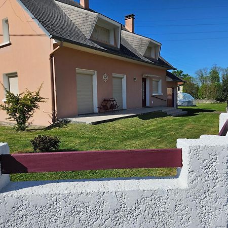 Gite La Maison Rose Lannemezan Exterior photo